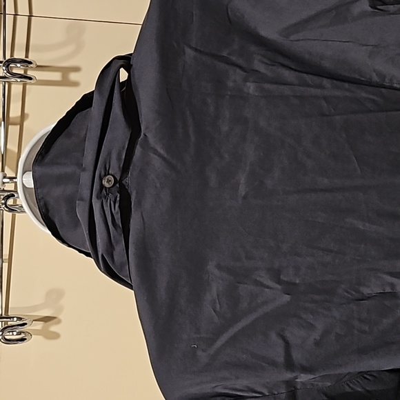 Armani Exchange Gray Shirt.      Size M - Picture 7 of 9